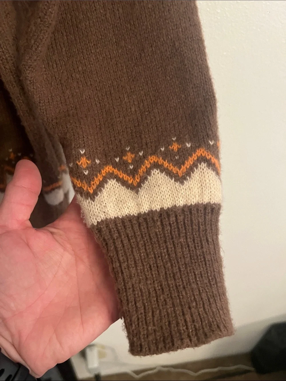 Woman’s comfy pumpkin sweater